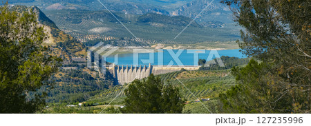 panoramic view of the Iznajar reservoir dam, Spain 127235996