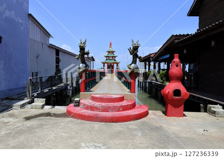 タイ・ランターの中国寺院 タイ・ランターの中国寺院 127236339