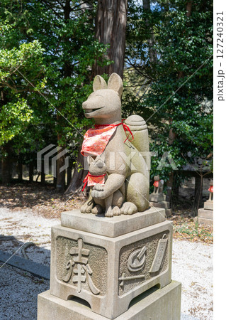 島根県 松江城二の丸広場にある福徳稲荷神社 島根県 松江城二の丸広場にある福徳稲荷神社 127240321