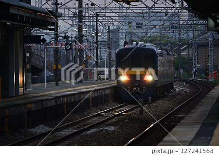 疾走するDEC741形気動車 疾走するDEC741形気動車 127241568