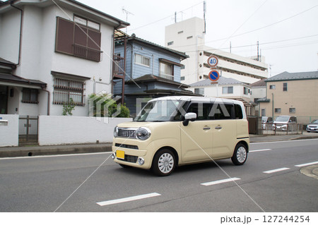 トールワゴン 軽乗用車 道路走行 トールワゴン 軽乗用車 道路走行 127244254
