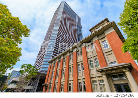 神奈川県 横浜市 中区北仲通の都市風景 ザ・タワー横浜北仲 神奈川県 横浜市 中区北仲通の都市風景 ザ・タワー横浜北仲 127254260