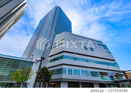 神奈川県　横浜市の都市風景　横浜市役所 127254266