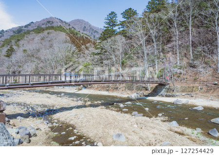 栃木　紅の吊橋（那須塩原市） 127254429