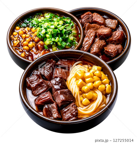 Delicious Asian Beef Noodle Soup with Fresh Vegetables and Aromatic Broth 127255014