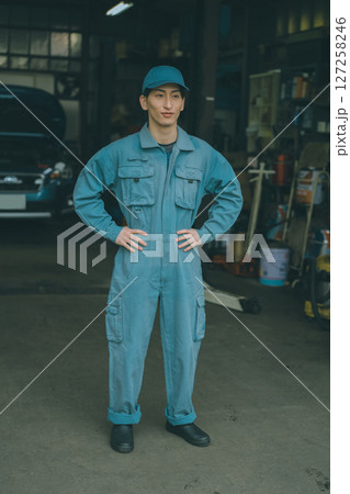 自動車整備工場 自動車整備工場 127258246