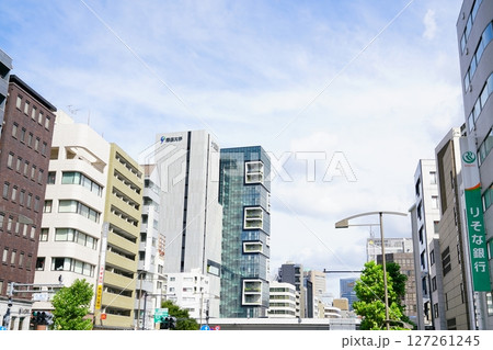 九段下と神保町にあるオフィスビル 127261245