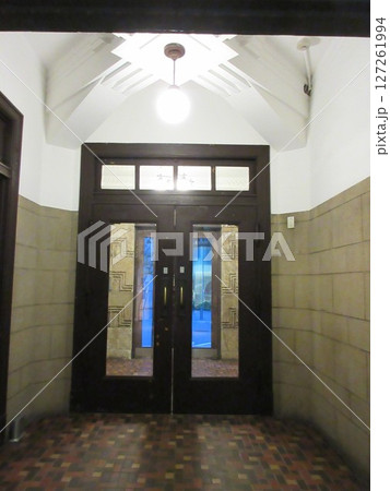 大阪中央区の芝川ビル　扉 127261994