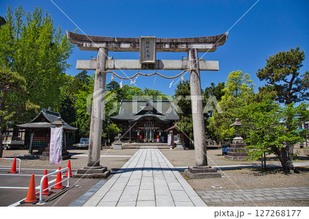 白壁の蔵が立ち並ぶ「蔵の辻」 白壁の蔵が立ち並ぶ「蔵の辻」 127268177