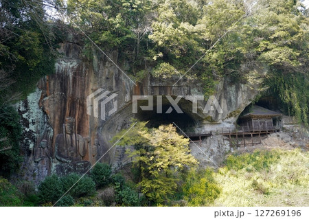 豊後大野市 普光寺の磨崖仏 豊後大野市 普光寺の磨崖仏 127269196