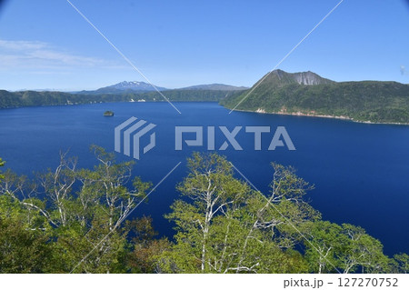カムイテラスから見た摩周湖 127270752