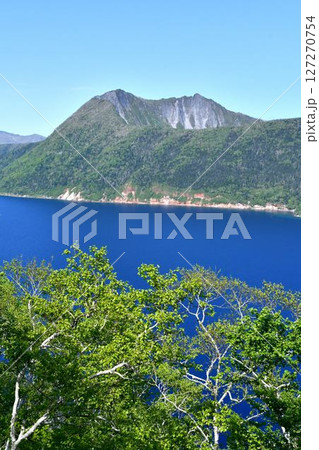 カムイテラスから見る摩周岳 カムイテラスから見る摩周岳 127270754