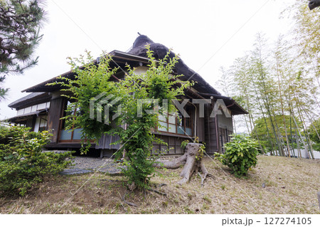 古民家の梅雨 127274105