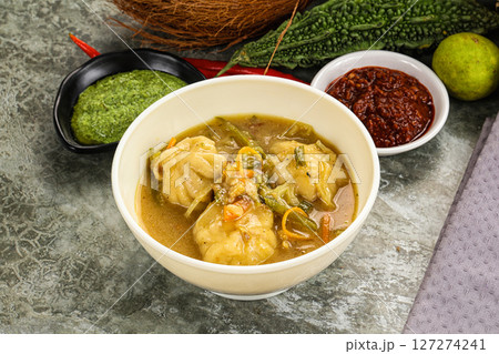 Chinese wonton soup with dumplings Chinese wonton soup with dumplings 127274241