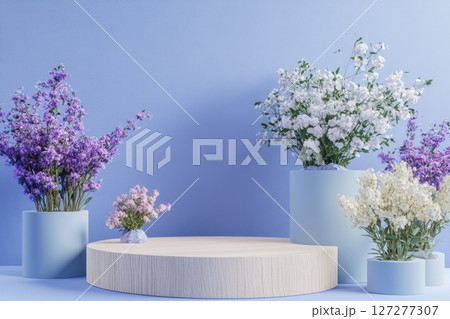 vase with lilac flowers 127277307