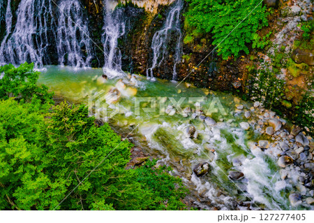 白ひげの滝（北海道美瑛町） 127277405