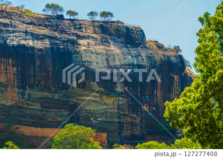 スリランカ・シーギリヤロック（世界遺産） 127277408