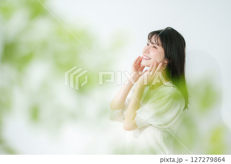 女性 スキンケア 女性 スキンケア 127279864