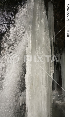 常滑の滝氷瀑 127282625
