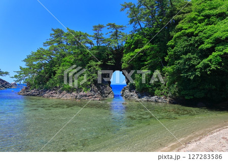 【福井県】快晴の城山公園（明鏡洞） 127283586