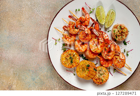 tiger prawns on skewers, shrimp kebab, with corn, fried, homemade, no people, tiger prawns on skewers, shrimp kebab, with corn, fried, homemade, no people, 127289471