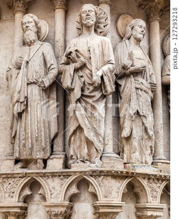 Stone carvings of saints adorning the archways of the Burgos Cathedral in Spain 127293218