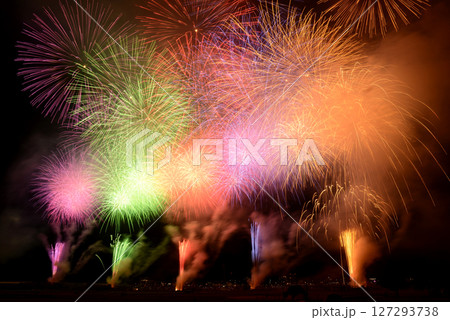 長岡花火2013(連発)10 長岡花火2013(連発)10 127293738