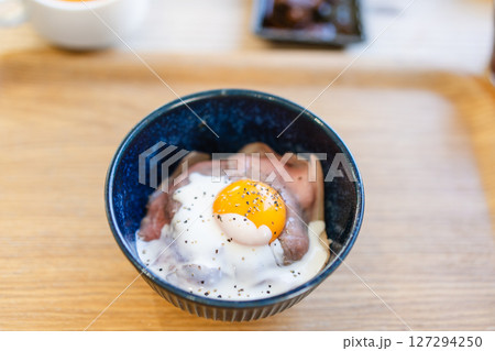 Buffet Garden veggie+のローストビーフ丼 Buffet Garden veggie+のローストビーフ丼 127294250