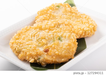 ［長崎かまぼこ）枝豆天 127294311