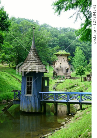 7941　トーベ・ヤンソンあけぼの子どもの森公園 127294341