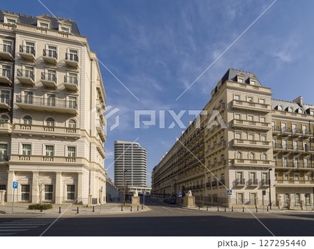アゼルバイジャン・バクーの新興住宅地 / "Baku White City", Azerbaijan 127295440
