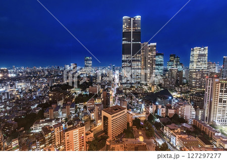 【夜景100選】東京都、東京タワーのメインデッキからの夜景（麻布台ヒルズ方面） 127297277