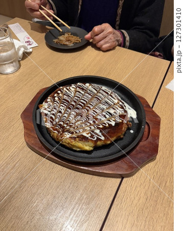 美味しいローストビーフ 127301410