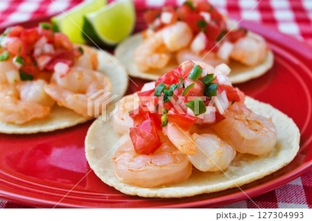 海老のタコス Shrimp tacos (Tacos de camarón) 127304993
