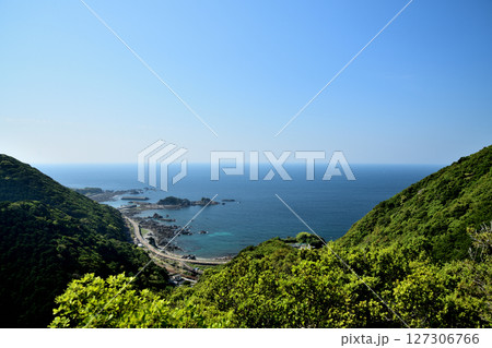 長井坂から見老津の海岸　【和歌山県すさみ町】 127306766