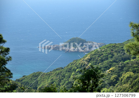 長井坂からの風景　【和歌山県すさみ町】 127306799