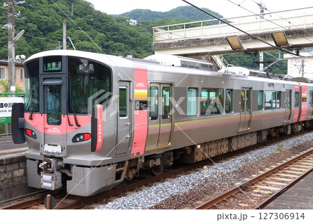 ［JR-V］伯備線227系電車（岡山⇔新見） 127306914