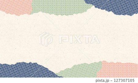 和風の背景。大人っぽい色の和柄のフレーム。折り紙のちぎり絵風の壁紙。 127307105