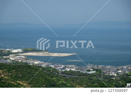 泉南飯盛山山頂から大阪湾、淡路島をを望む　【大阪府泉南郡岬町】 127308097