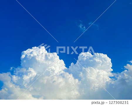 もくもくの入道雲 もくもくの入道雲 127308231