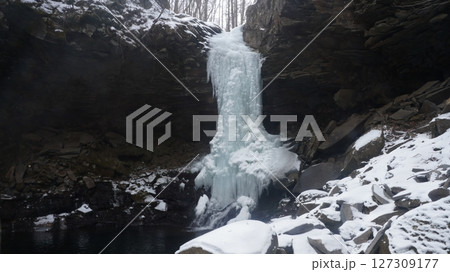 千ヶ滝の氷瀑 127309177