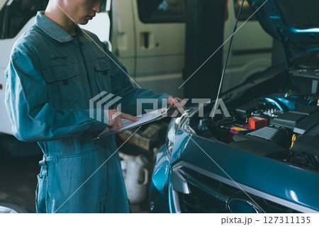 自動車整備士 自動車整備士 127311135