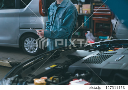 自動車整備士 自動車整備士 127311138