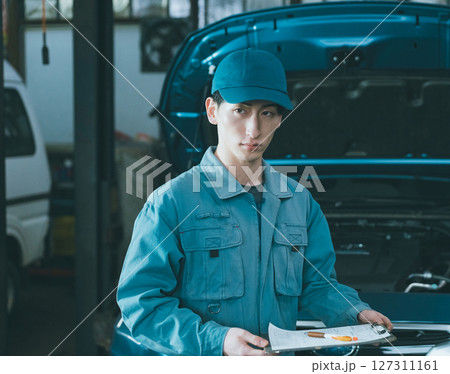 自動車整備士 127311161