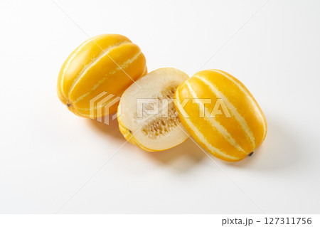 韓国の夏のフルーツ チャメ(참외)のイメージ 韓国の夏のフルーツ チャメ(참외)のイメージ 127311756