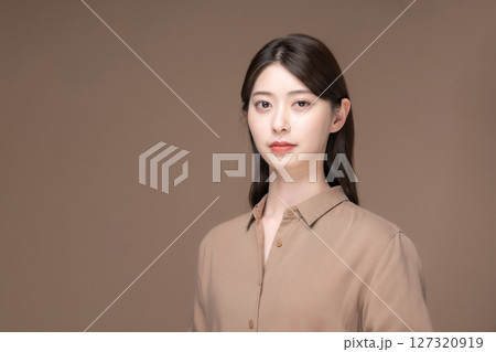 女性　ビューティー　ポートレート 127320919
