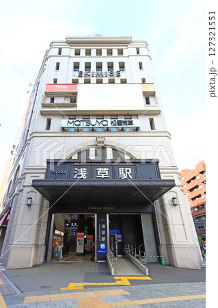 東京都台東区、東武浅草駅の風景 127321551