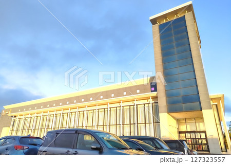 パチンコ店の外観 パチンコ店の外観 127323557