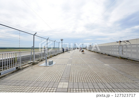 北海道、新千歳空港の風景 127323717