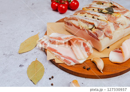 Raw pork fat with garlic. Salo. lard. Raw pork fat with garlic. Salo. lard. 127330937